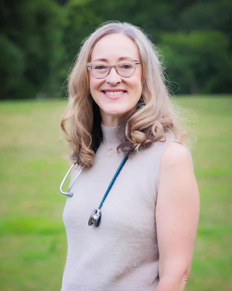Dr. Abby DeVries, guest on the Aureum Physio Spotlight Series
